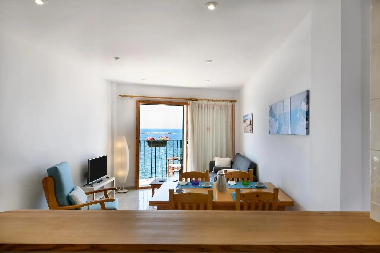 Апартаменты Apartamento 3 Estrella Колонья Сант Джордин