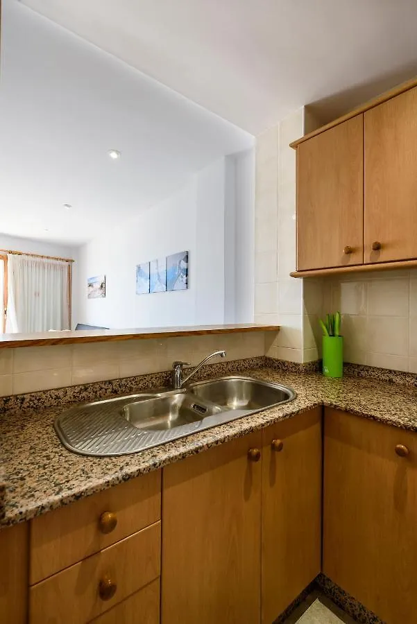 Апартаменты Apartamento 3 Estrella Колонья Сант Джордин